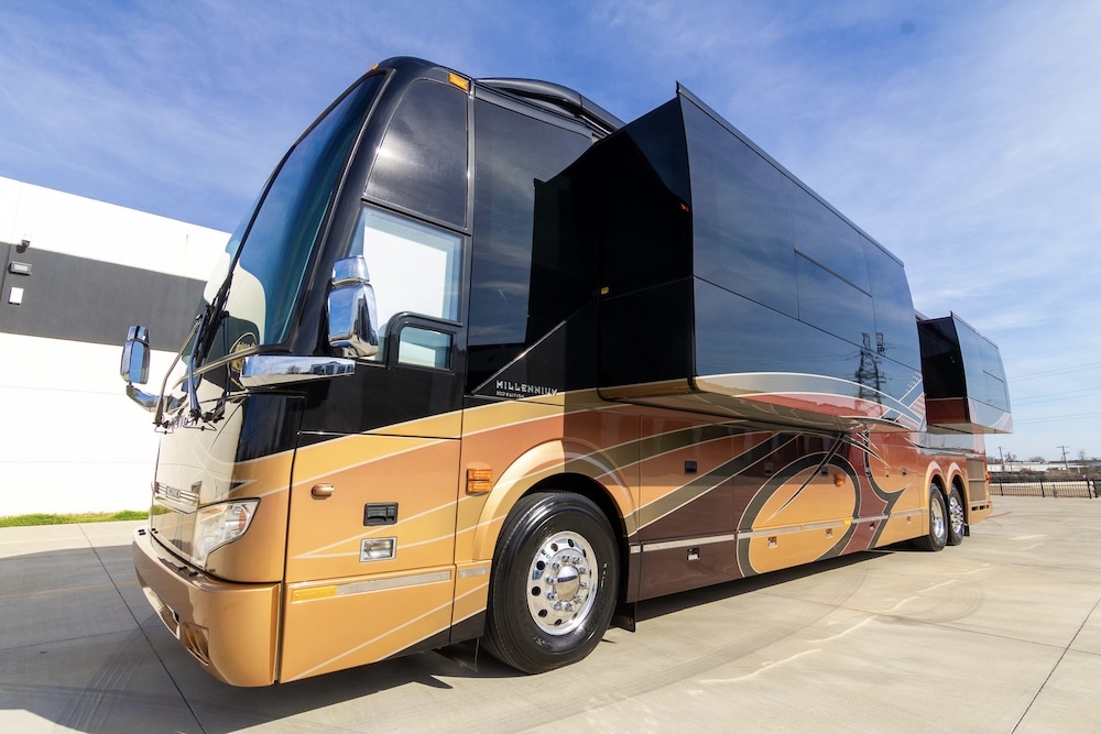 2017 Prevost Millennium H3-45 For Sale