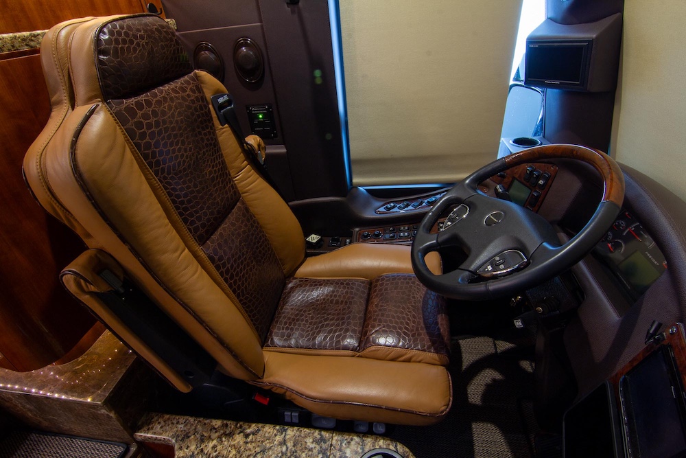 2017 Prevost Millennium  H3-45 For Sale