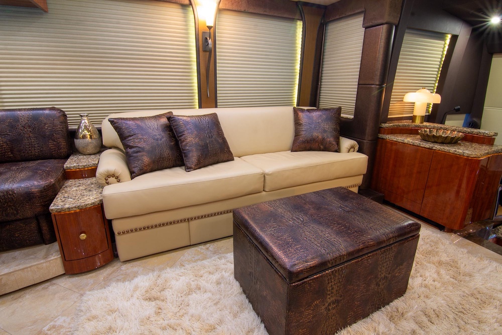 2017 Prevost Millennium  H3-45 For Sale