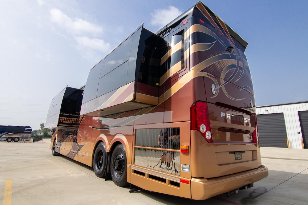 2017 Prevost Millennium  H3-45 For Sale