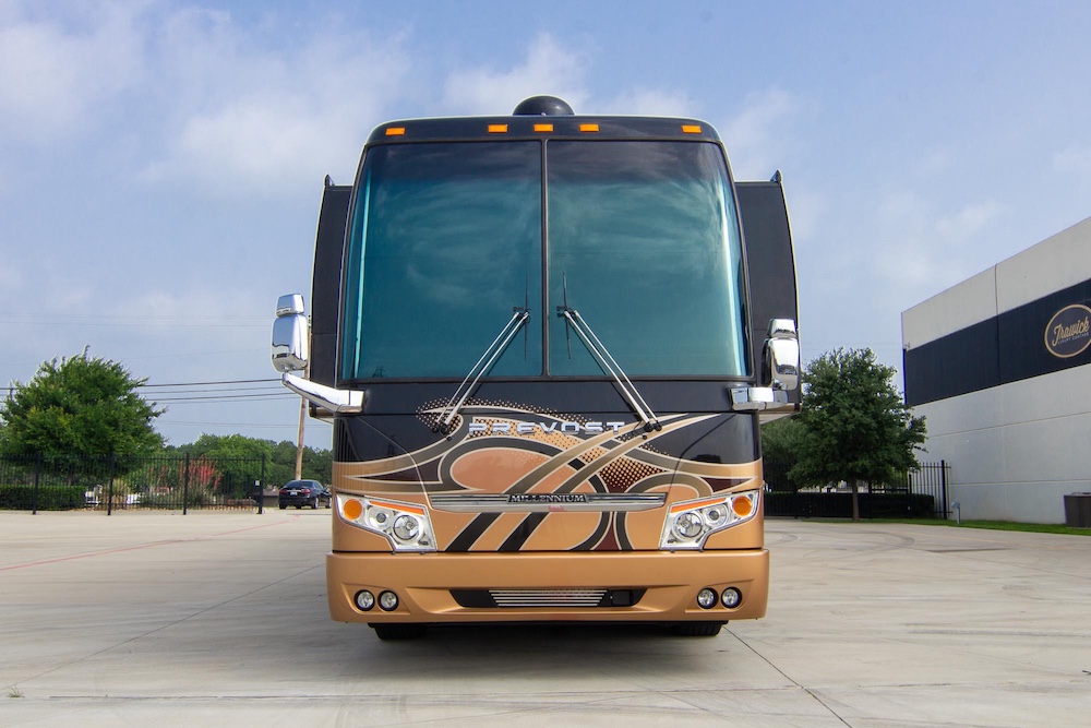 2017 Prevost Millennium  H3-45 For Sale