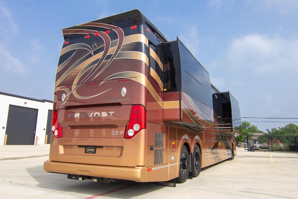 2017 Prevost Millennium  H3-45 For Sale