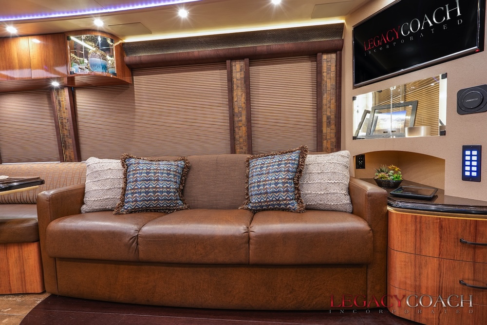 2018 Prevost Marathon H3-45 For Sale