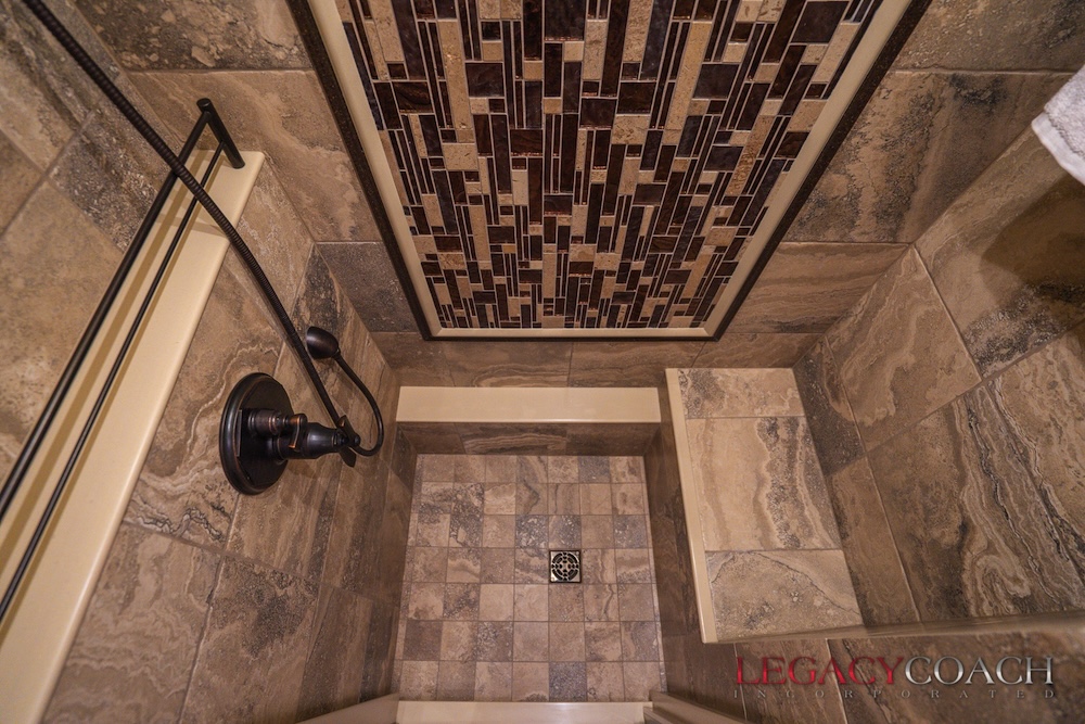 2018 Prevost Marathon H3-45 For Sale