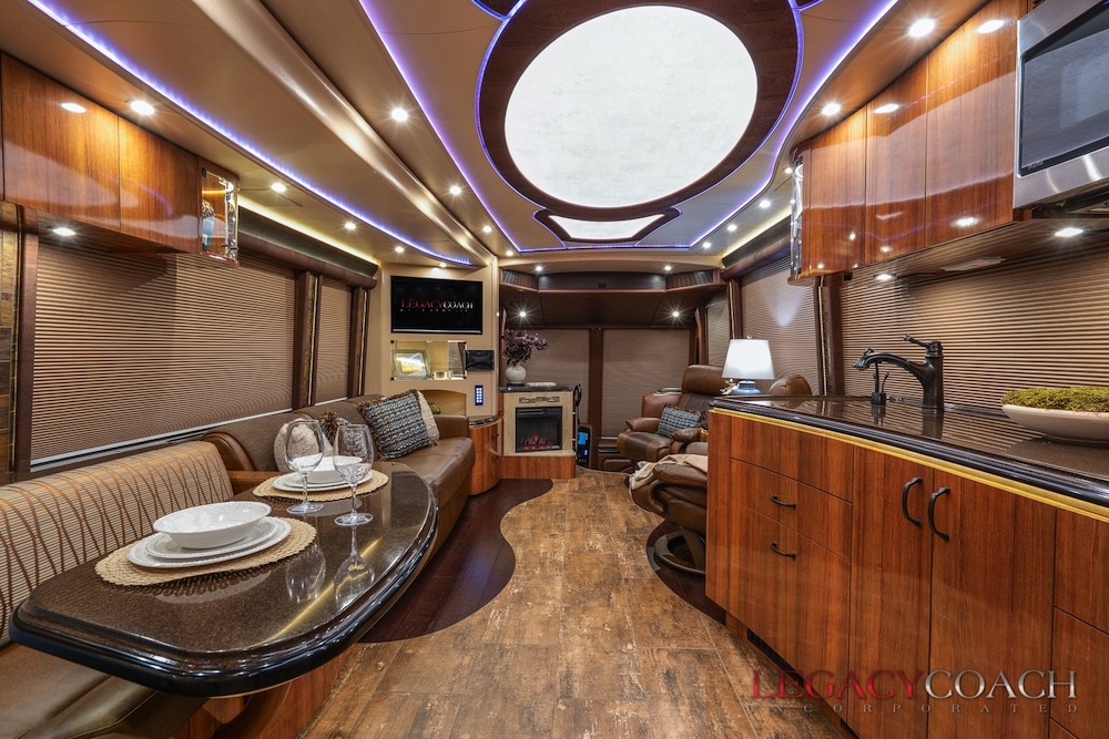2018 Prevost Marathon H3-45 For Sale