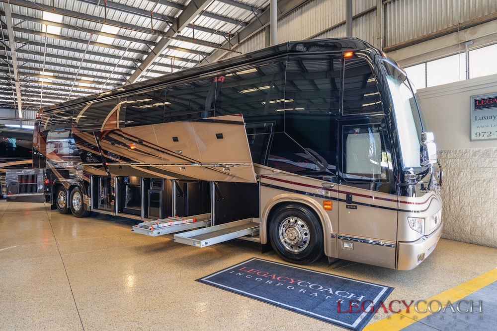 2018 Prevost Marathon H3-45 For Sale