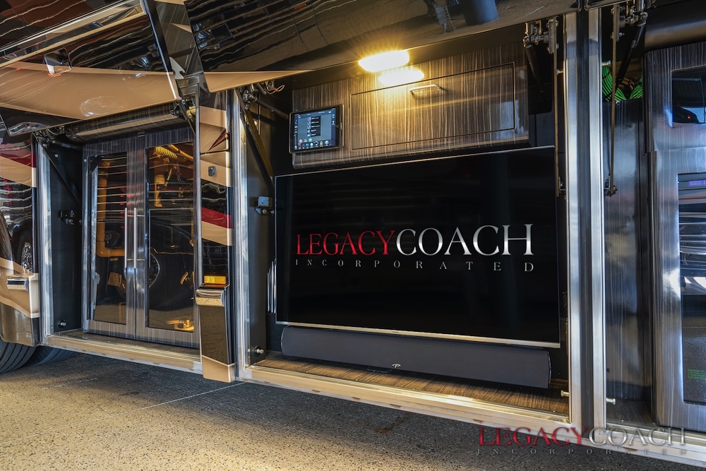 2018 Prevost Marathon H3-45 For Sale