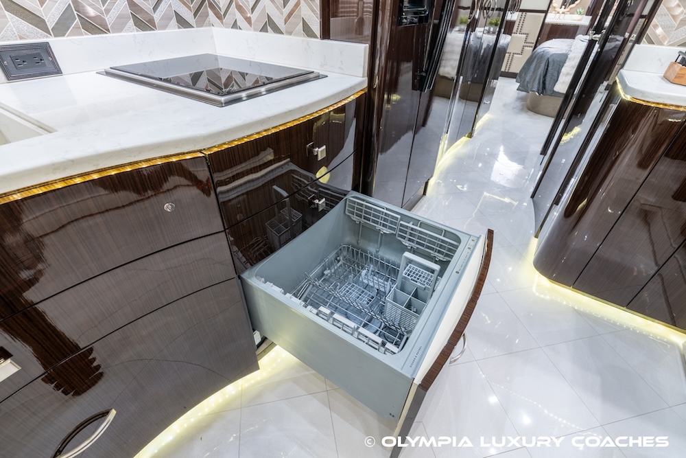 2018 Prevost Millennium H3-45 For Sale