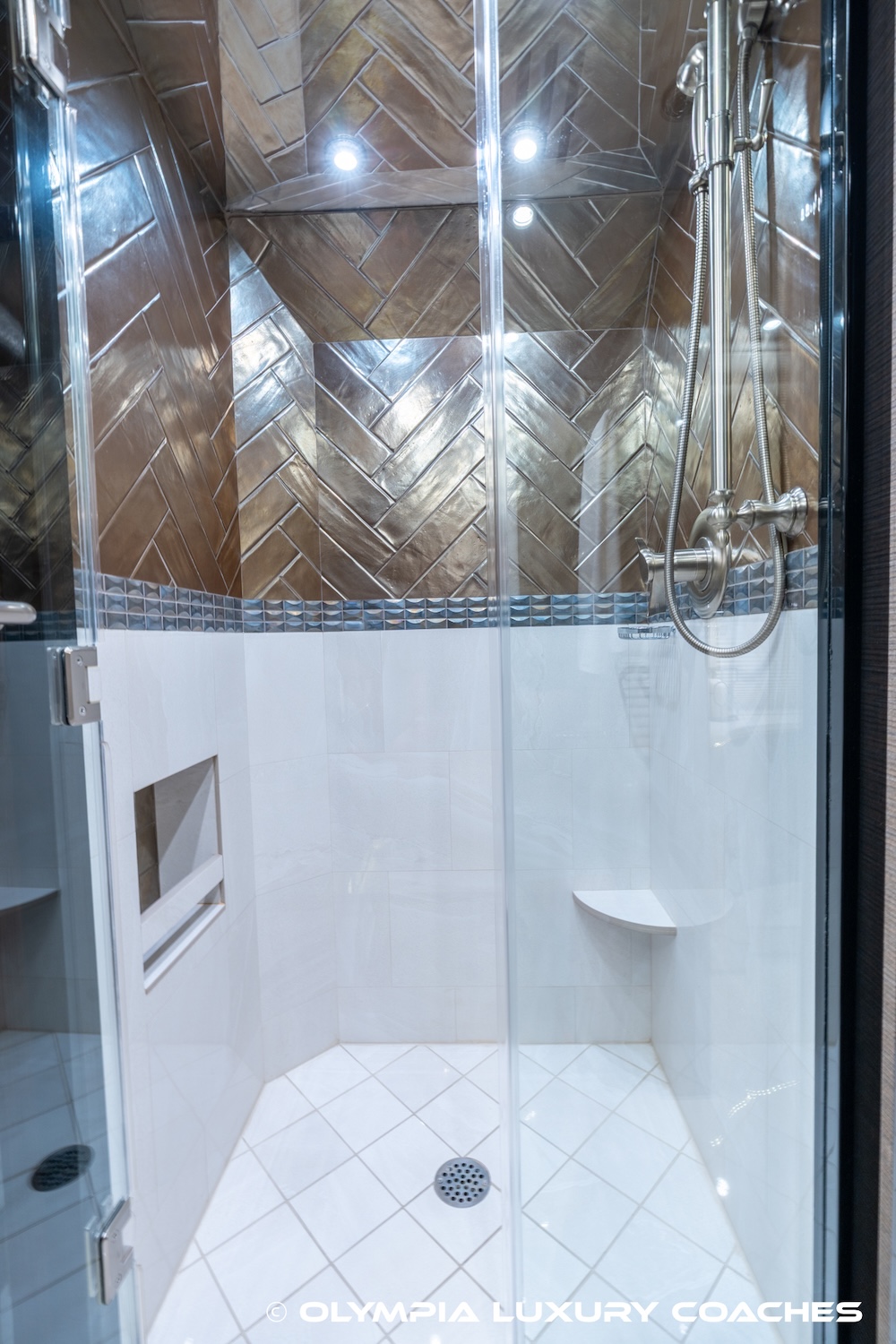 2018 Prevost Millennium H3-45 For Sale