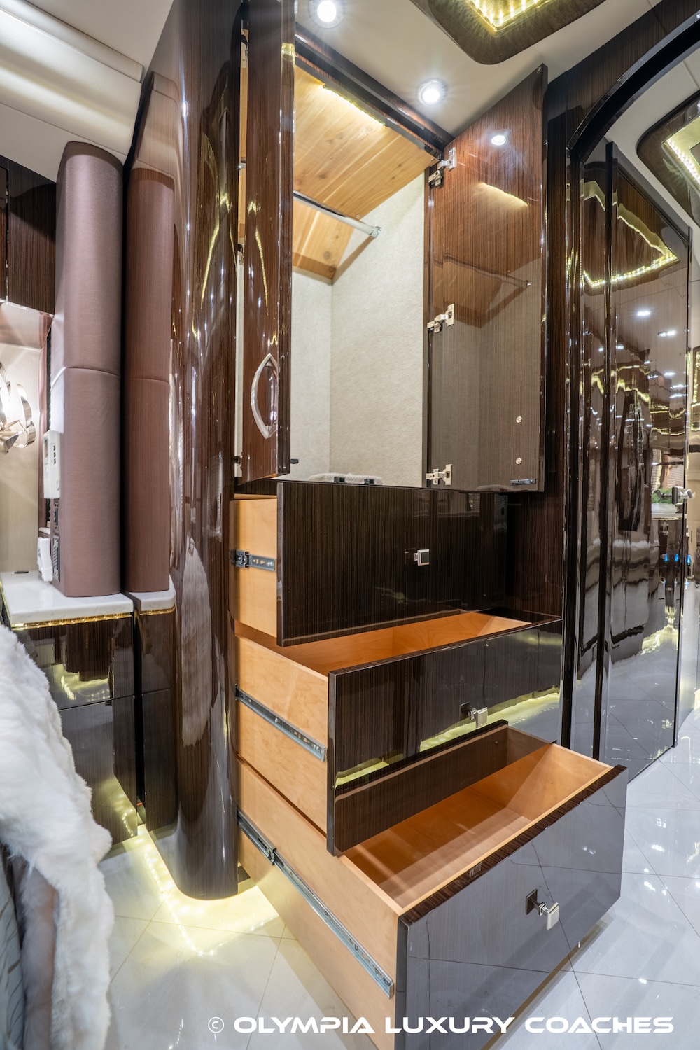 2018 Prevost Millennium H3-45 For Sale