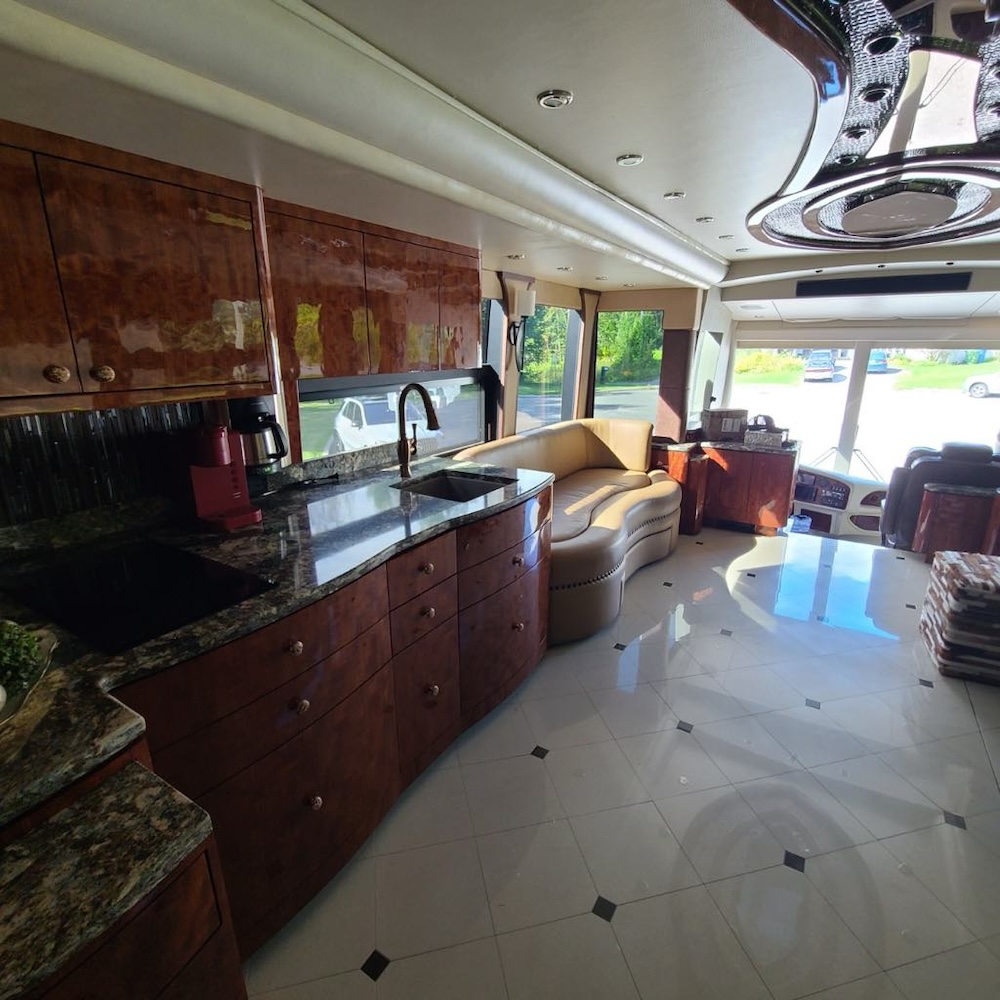 2018 Prevost Millennium H3-45 For Sale