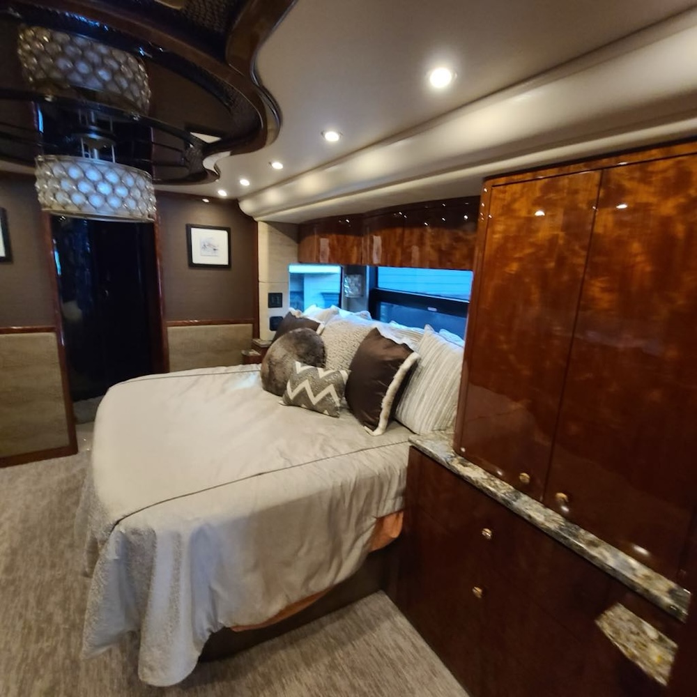 2018 Prevost Millennium H3-45 For Sale