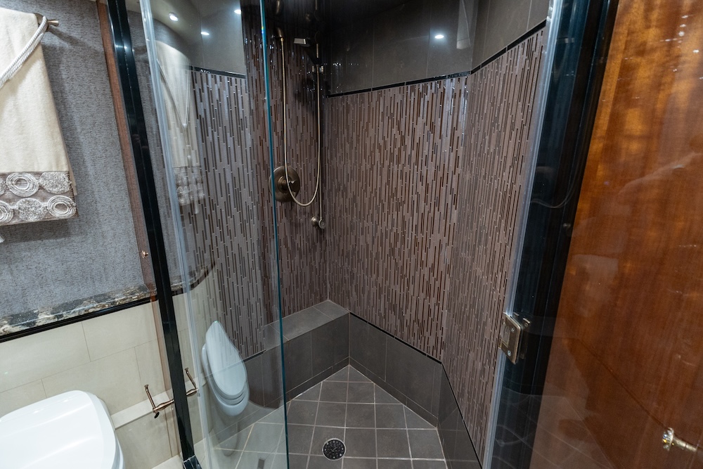2018 Prevost Millennium H3-45 For Sale