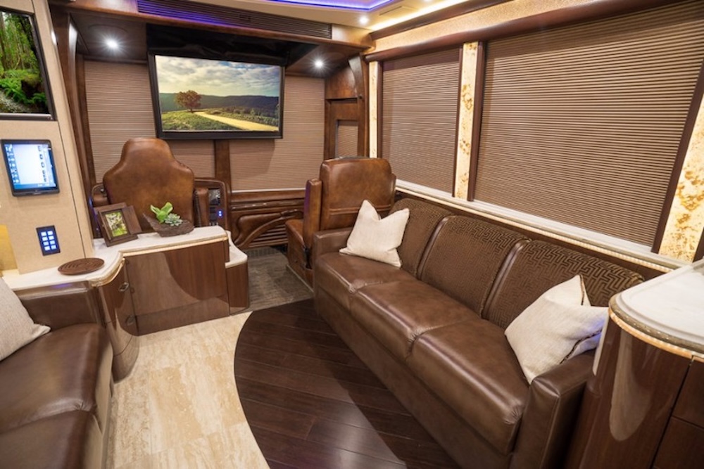 2018 Prevost Marathon X3 For Sale
