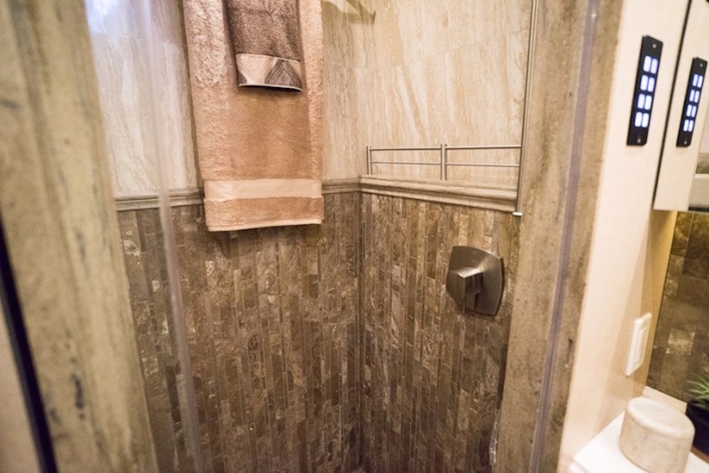 2018 Prevost Marathon X3 For Sale