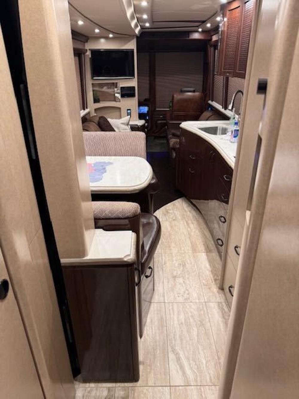 2018 Prevost Marathon X3 For Sale