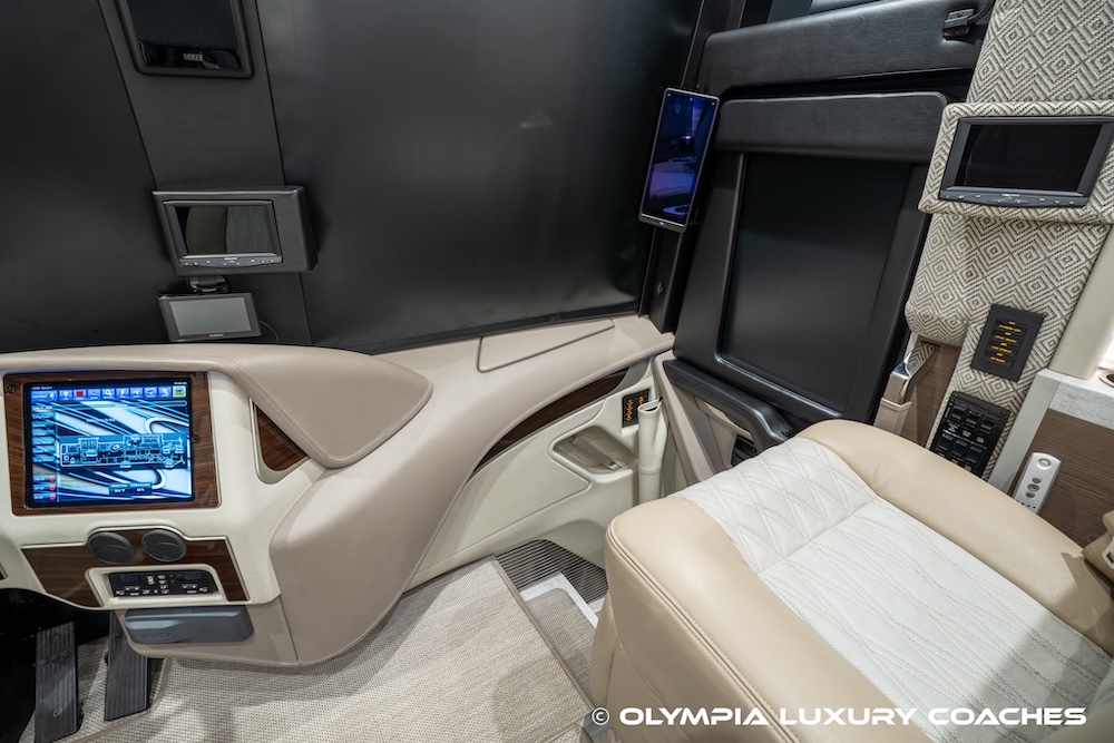 2019 Prevost Olympia H3-45 For Sale