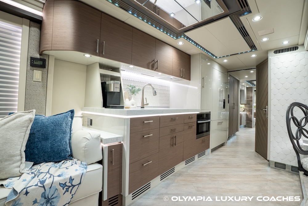 2019 Prevost Olympia H3-45 For Sale