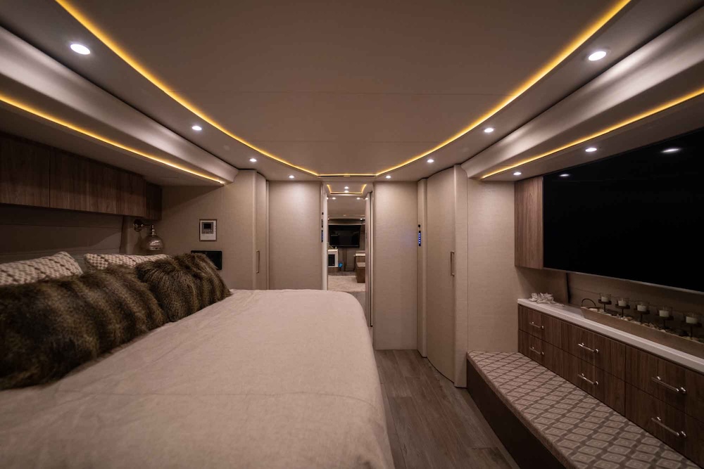 2019 Prevost Marathon H3-45 For Sale