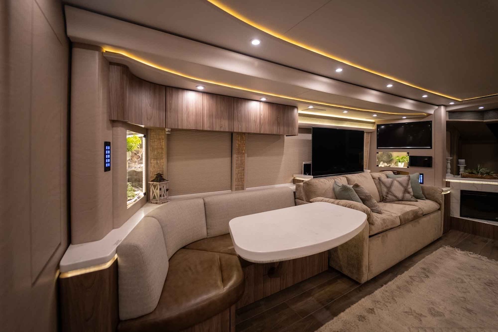 2019 Prevost Marathon H3-45 For Sale