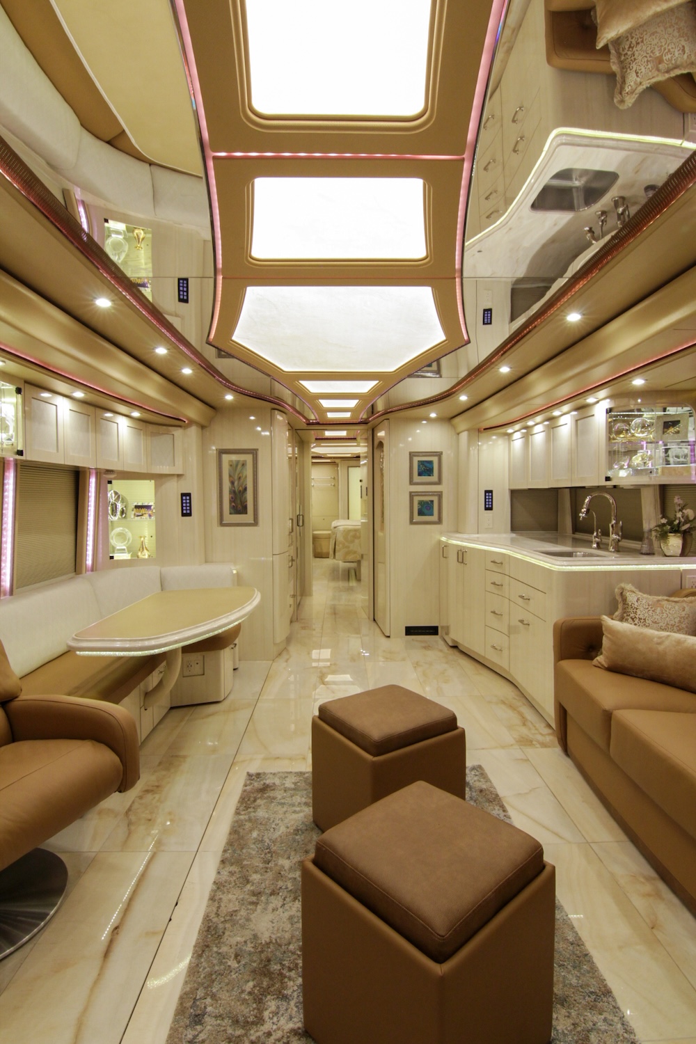 2019 Prevost Marathon H3-45 For Sale