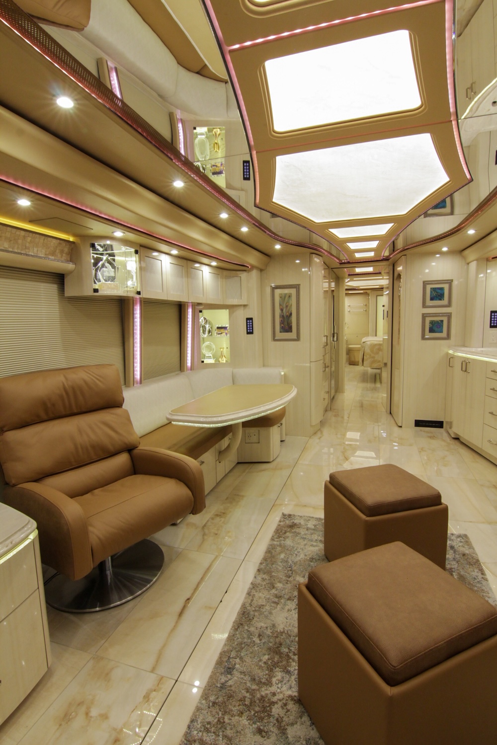 2019 Prevost Marathon H3-45 For Sale