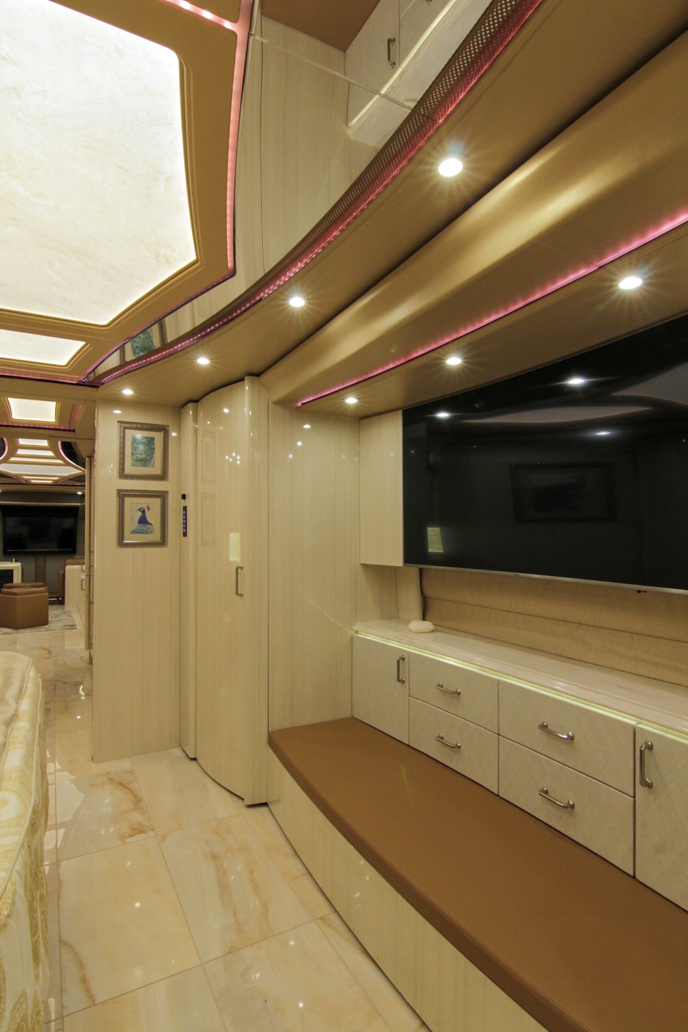 2019 Prevost Marathon H3-45 For Sale