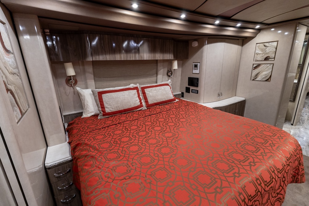 2019 Prevost Marathon X3 For Sale