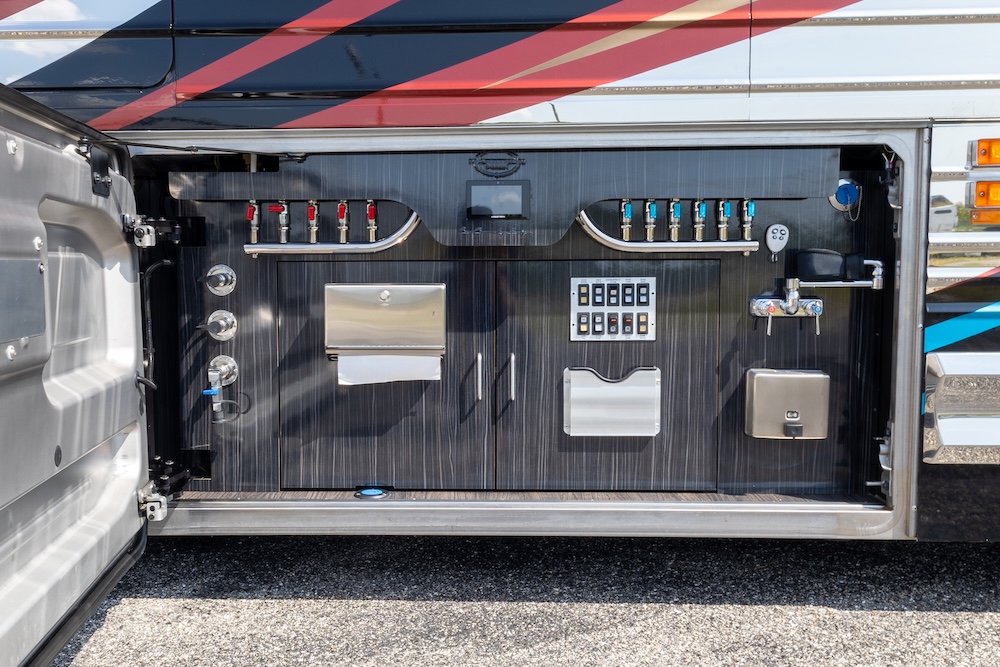 2019 Prevost Marathon X3 For Sale