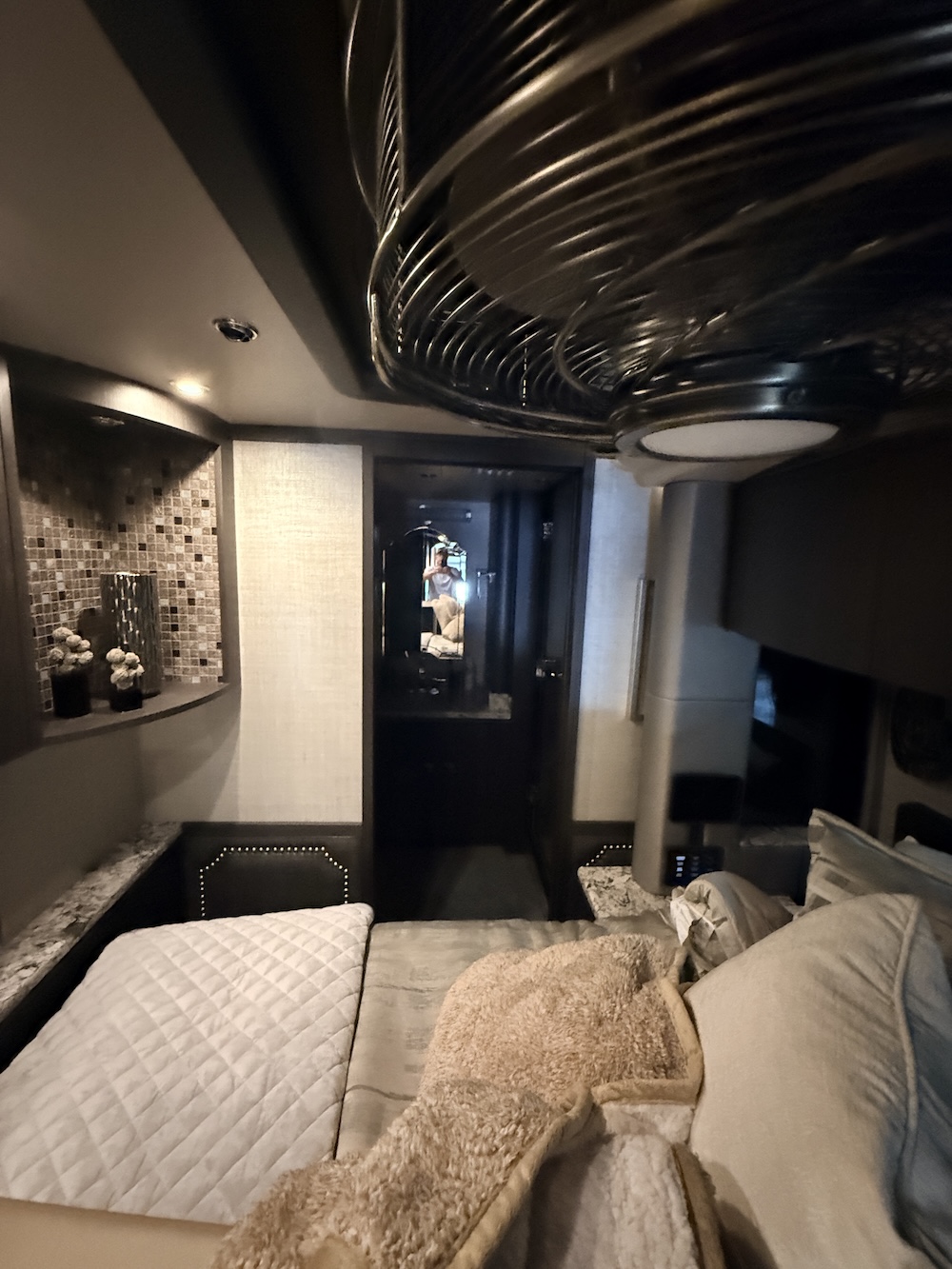 2019 Prevost Millennium H3-45 For Sale