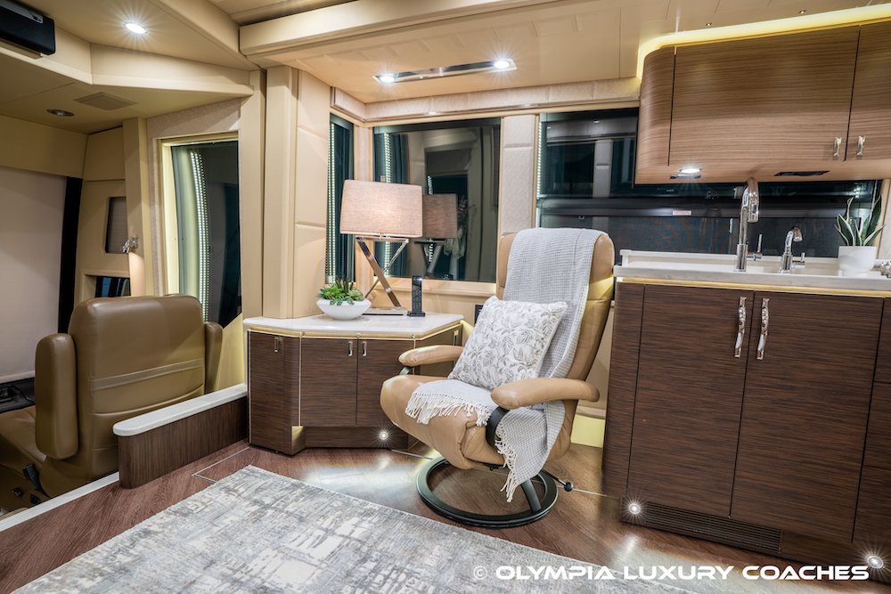 2020 Prevost Emerald H3-45 For Sale