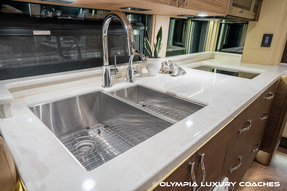 2020 Prevost Emerald H3-45 For Sale