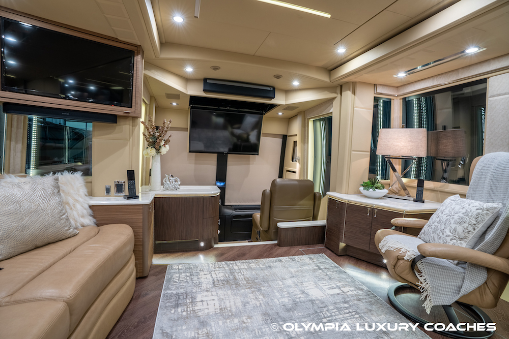 2020 Prevost Emerald H3-45 For Sale