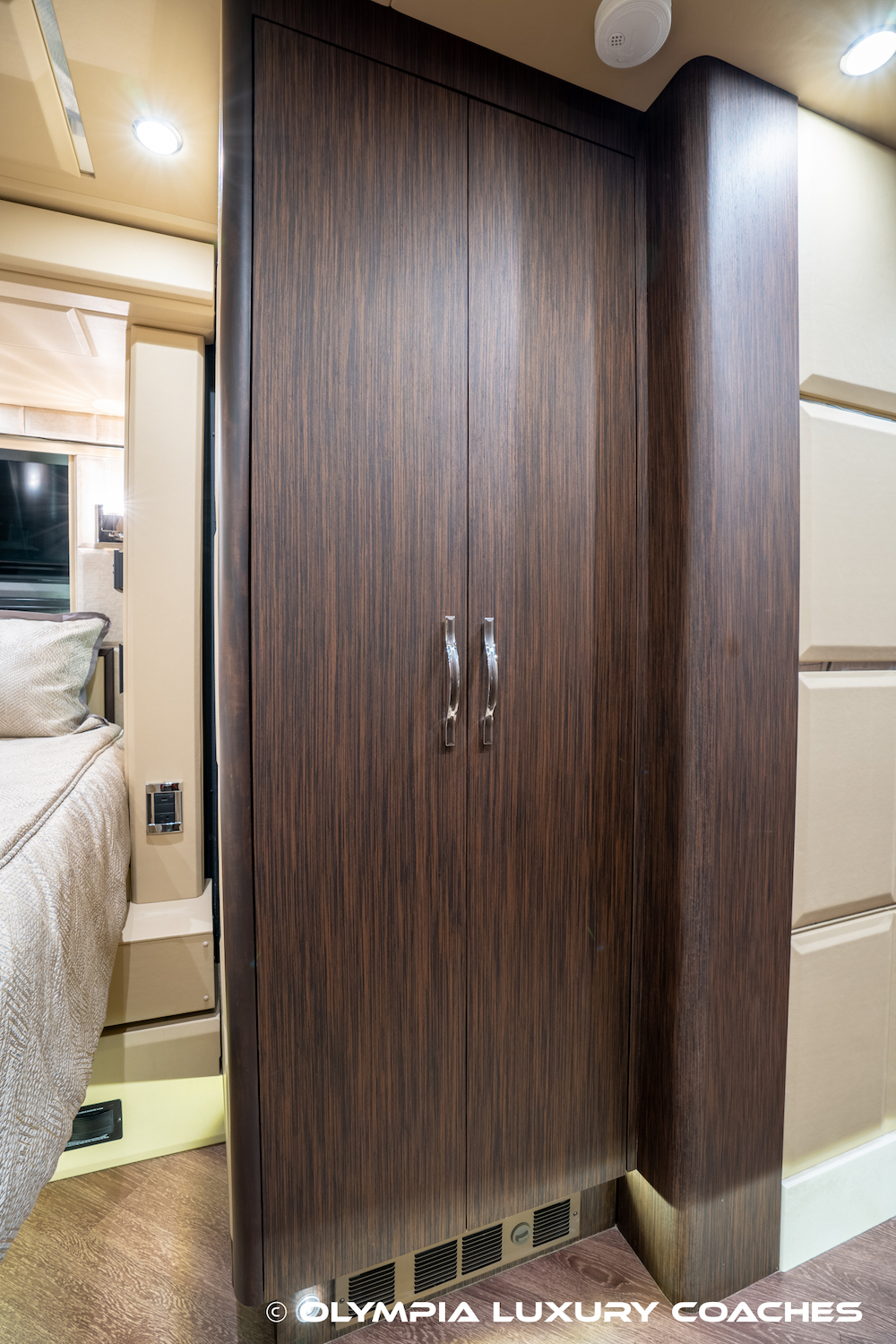 2020 Prevost Emerald H3-45 For Sale