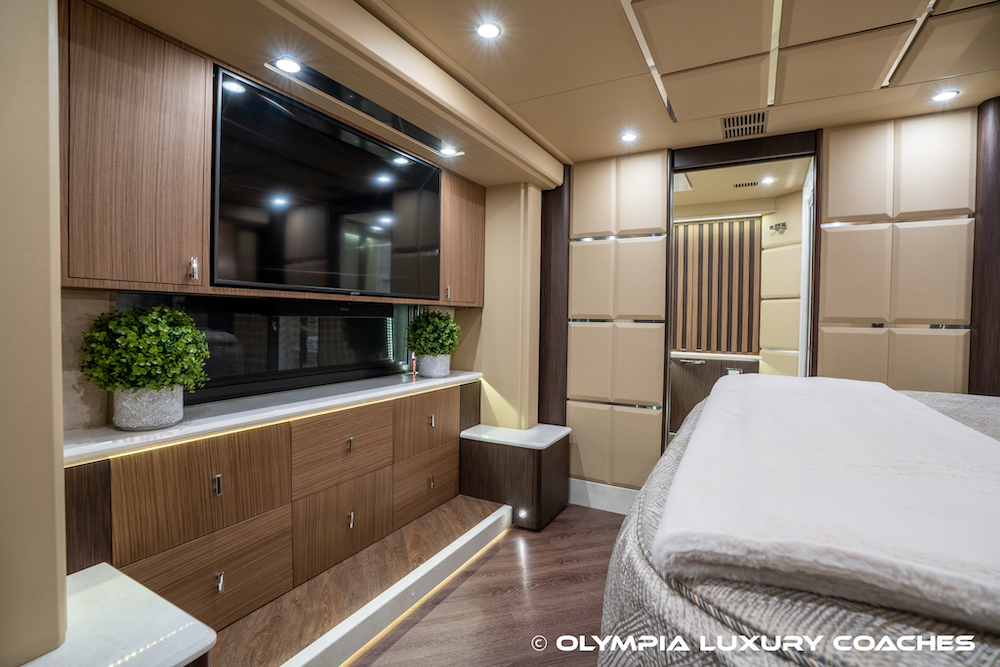 2020 Prevost Emerald H3-45 For Sale