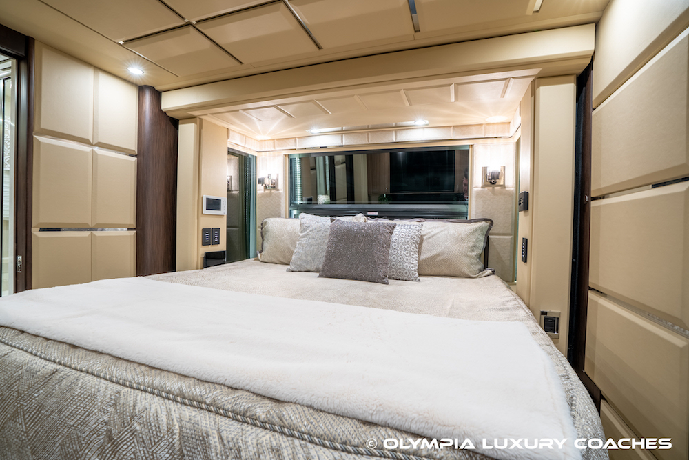 2020 Prevost Emerald H3-45 For Sale