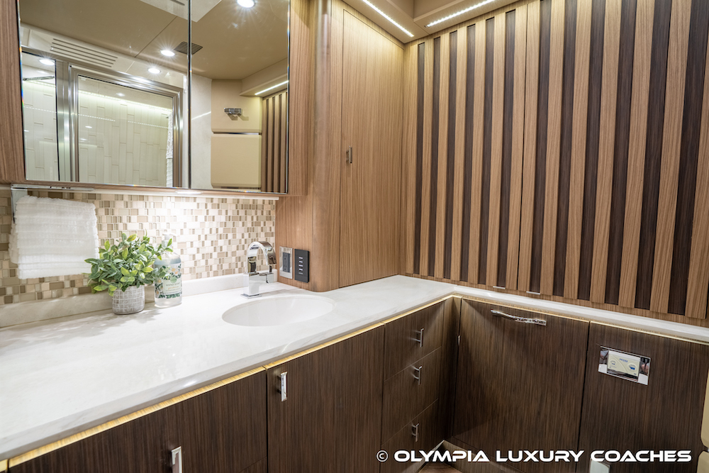 2020 Prevost Emerald H3-45 For Sale