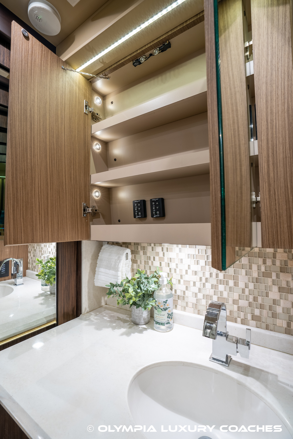 2020 Prevost Emerald H3-45 For Sale