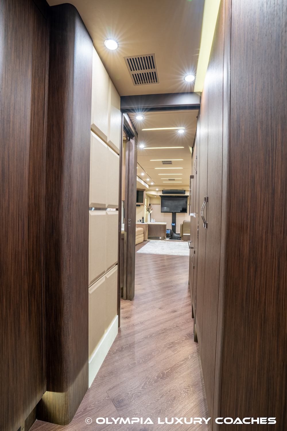 2020 Prevost Emerald H3-45 For Sale