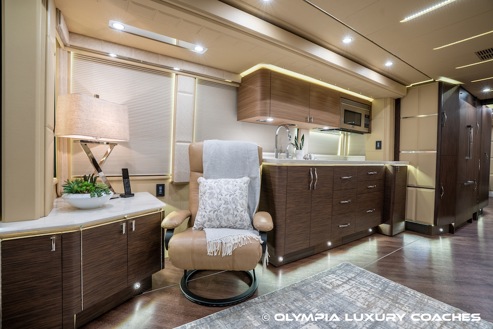2020 Prevost Emerald H3-45 For Sale
