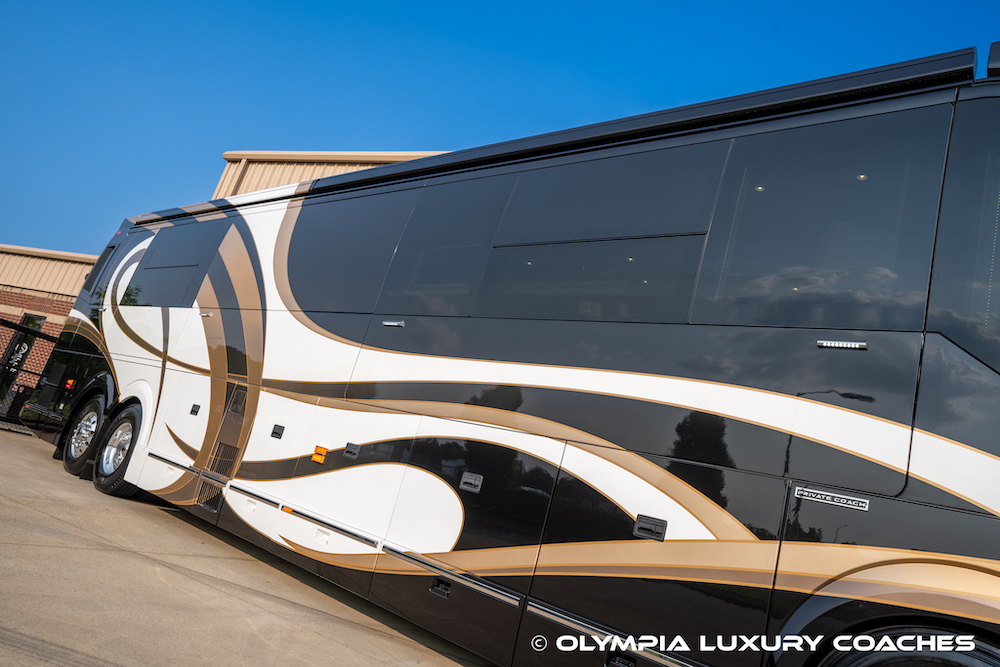 2020 Prevost Emerald H3-45 For Sale