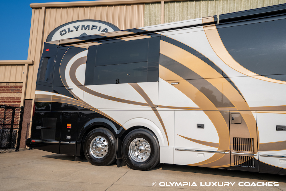 2020 Prevost Emerald H3-45 For Sale