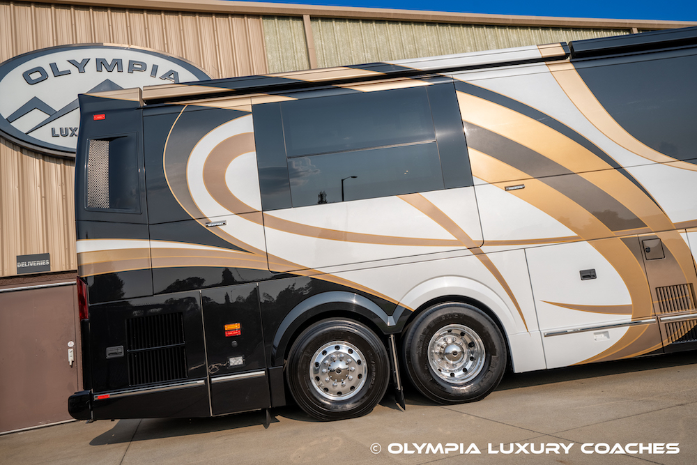 2020 Prevost Emerald H3-45 For Sale