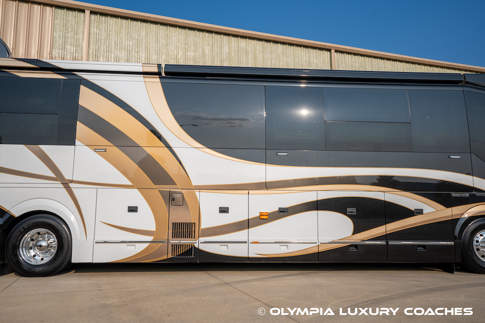 2020 Prevost Emerald H3-45 For Sale