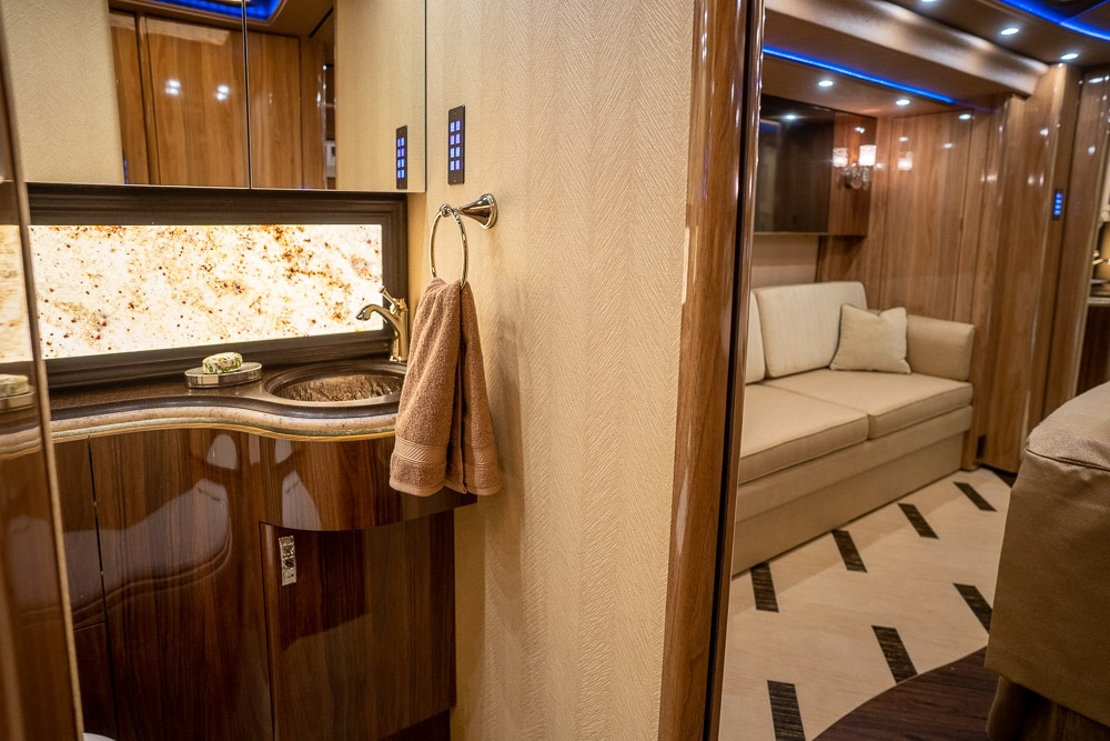 2020 Prevost Marathon H3-45 For Sale