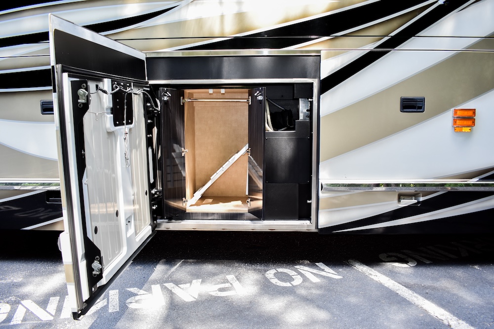 2020 Prevost Marathon H3-45 For Sale