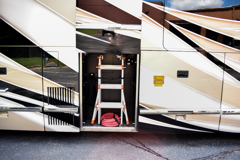 2020 Prevost Marathon H3-45 For Sale