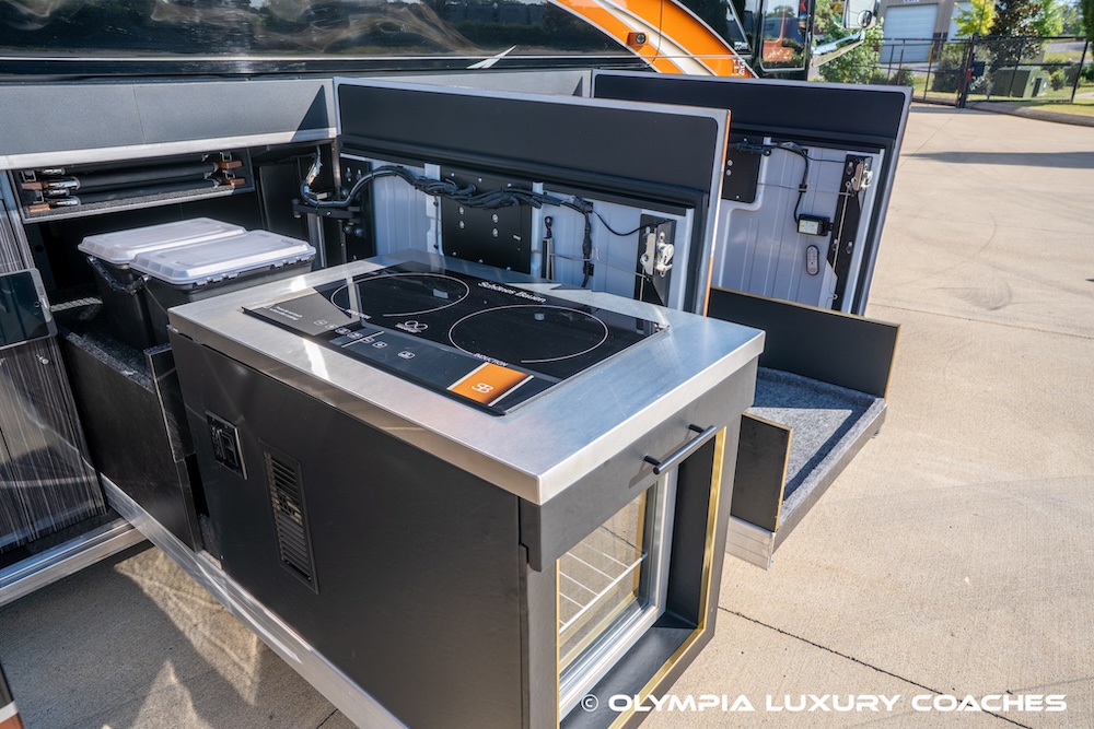 2020 Prevost Marathon H3-45 For Sale