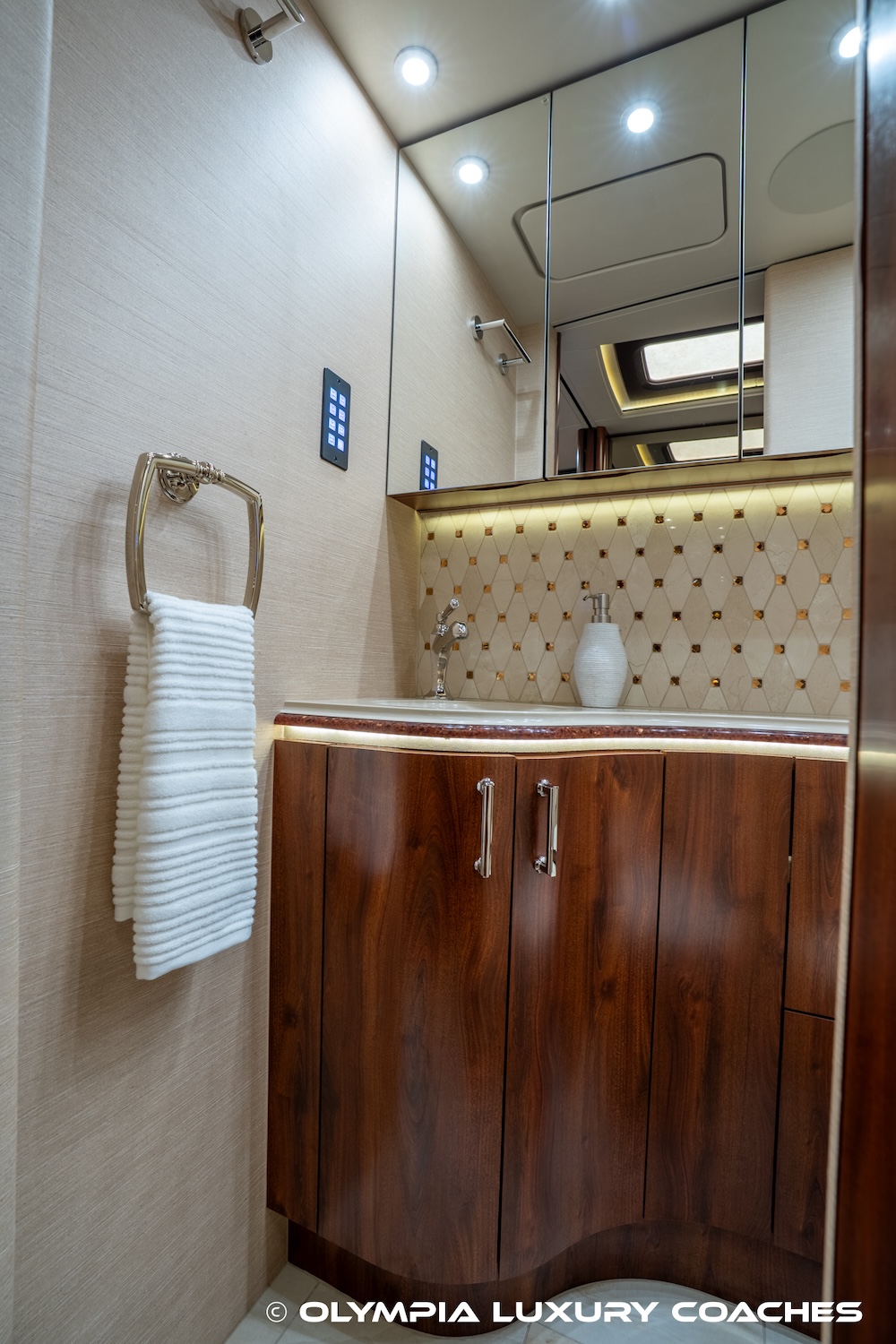 2020 Prevost Marathon H3-45 For Sale