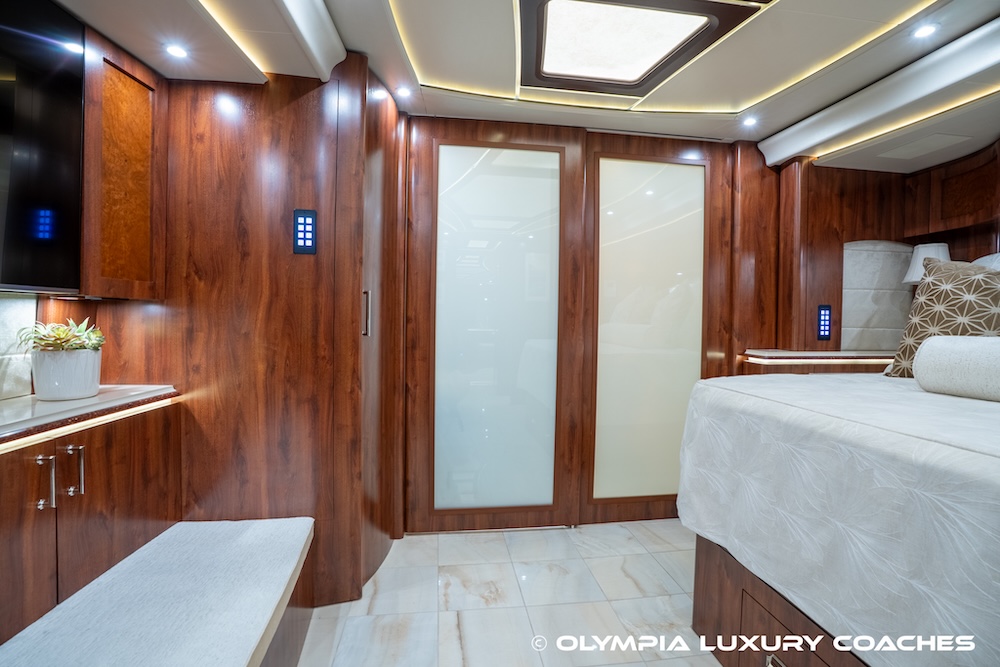 2020 Prevost Marathon H3-45 For Sale